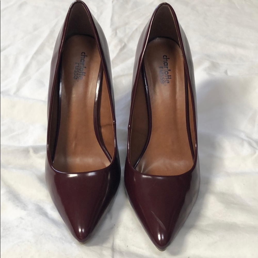 Maroon pumps